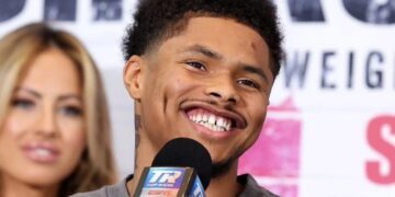 KEYSHAWN DAVIS RETURNS HOME FOR NORFOLK CELEBRATION