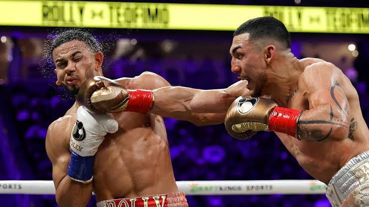 TEOFIMO LOPEZ CONQUERS THIRD DIVISION WITH DRAMATIC VICTORY OVER ROLLY ROMERO
