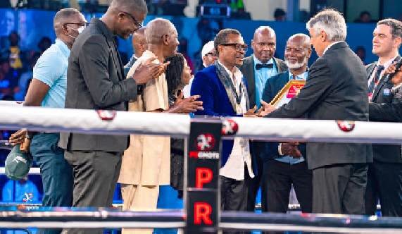 Theo Allotey and Ike Quartey get WBA honours on Osagyefo Fight Night